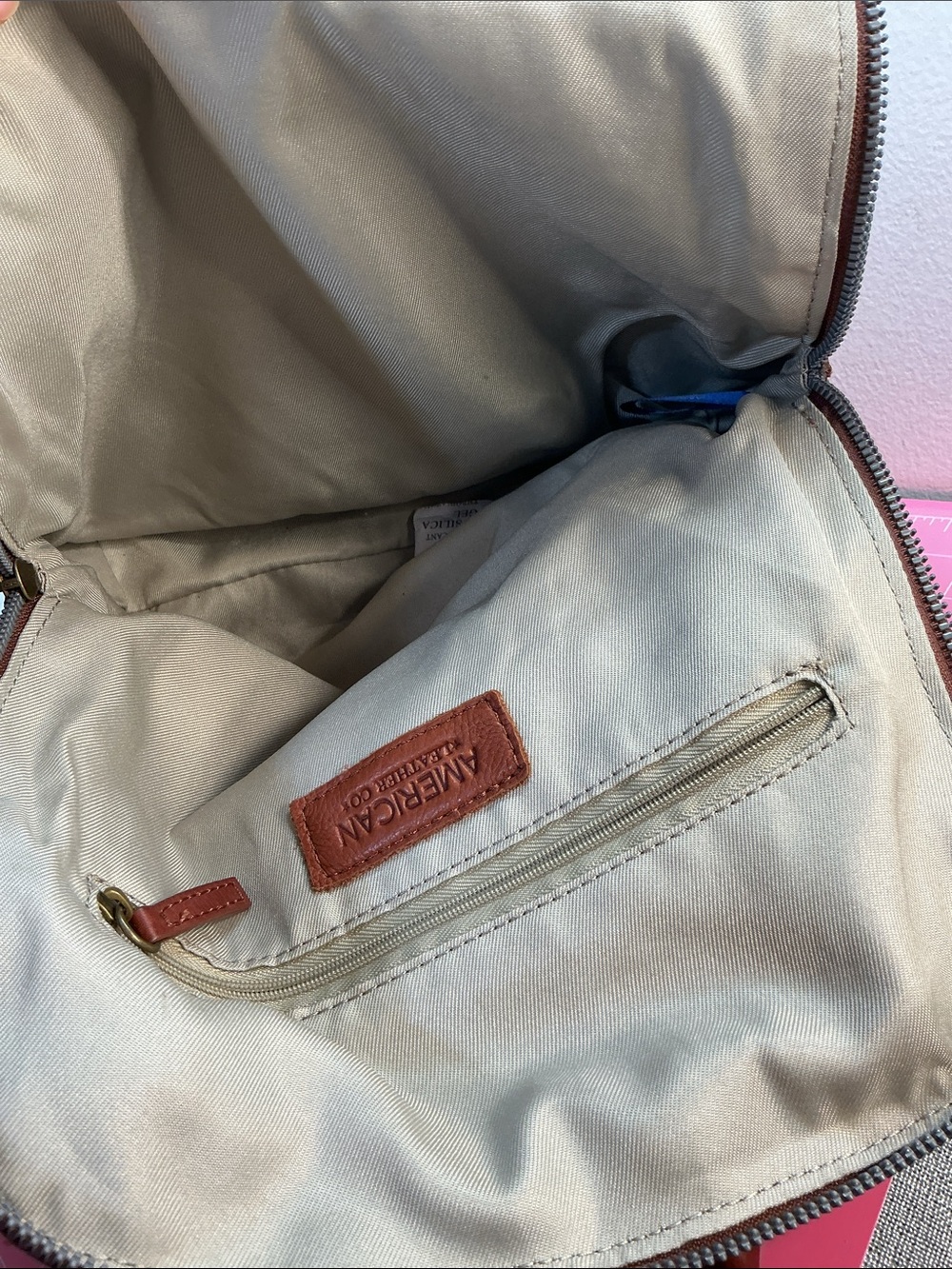 American leather Co backpack - Picture 9 of 14